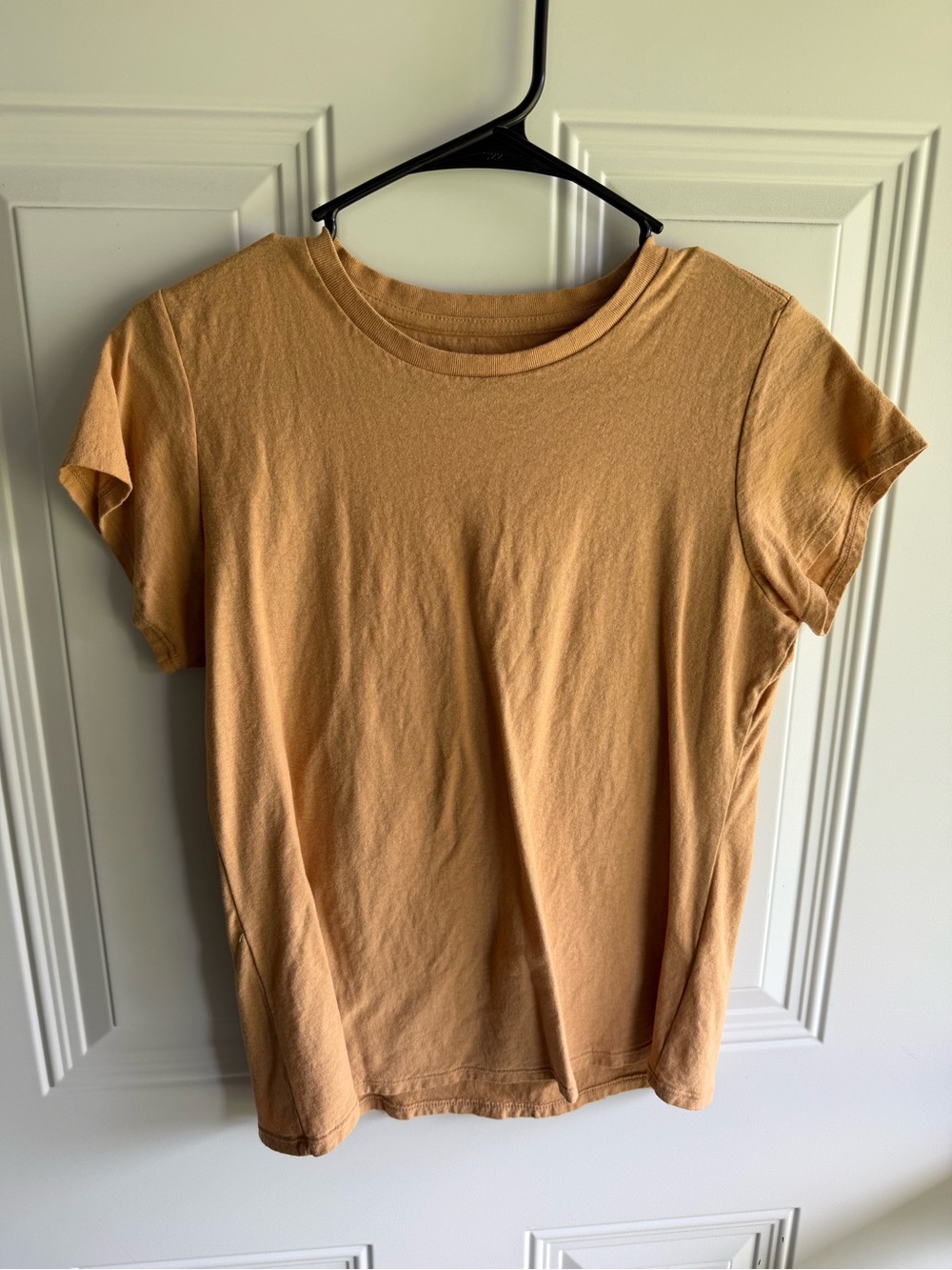 BDG Short Sleeve Crewneck Tee - Light Brown size M